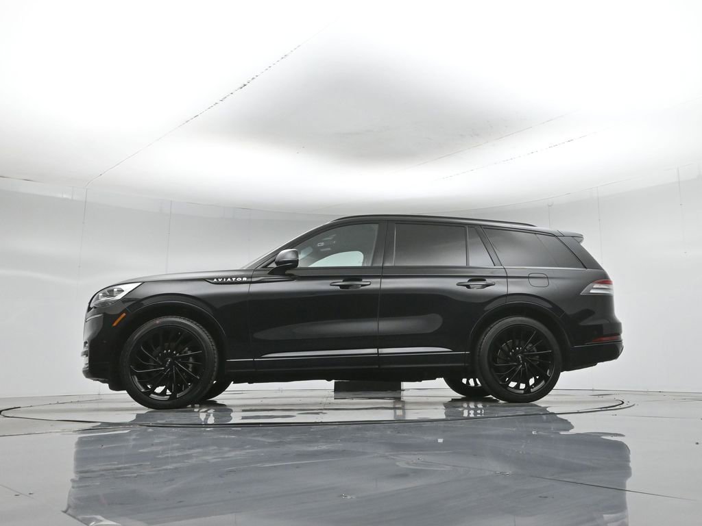 Used 2022 Lincoln Aviator Reserve w/ Equipment Group 201A image 7