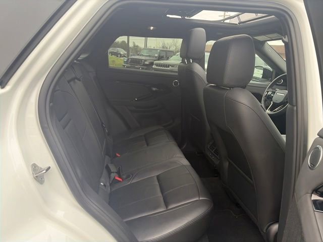 Used 2024 Land Rover Range Rover Evoque S image 37
