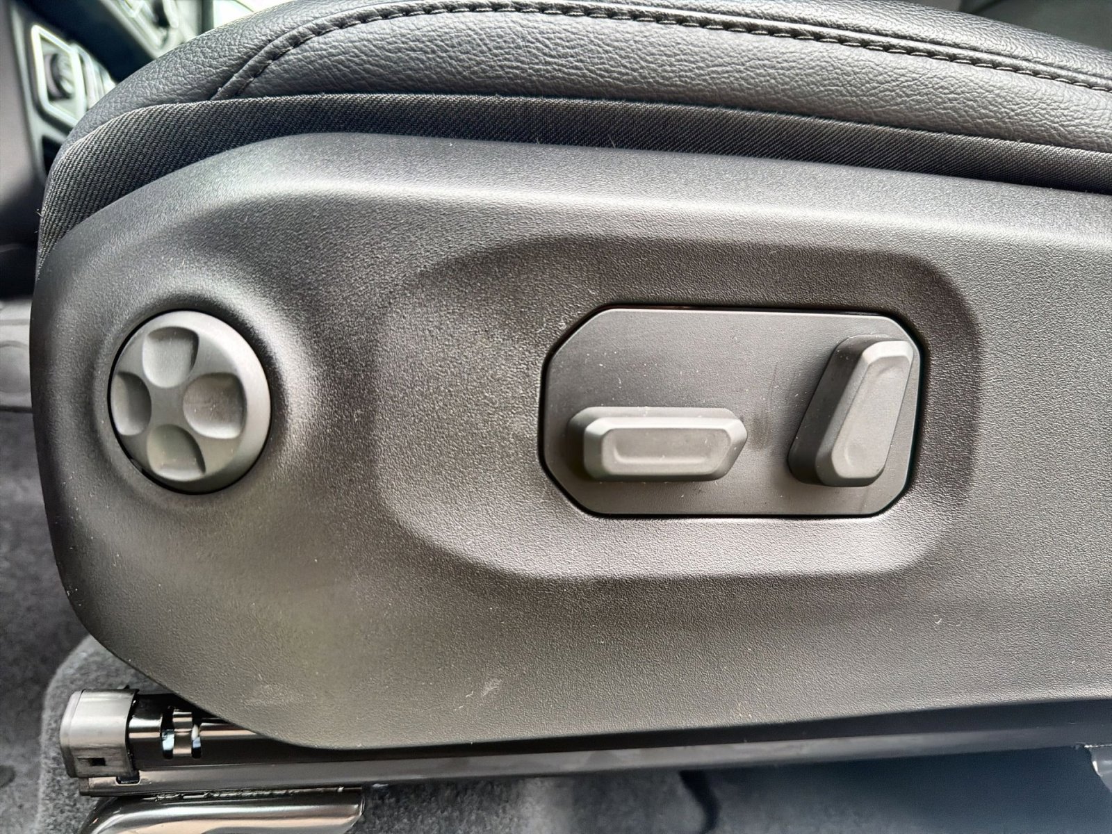 New 2026 Jeep Wrangler Sahara image 14