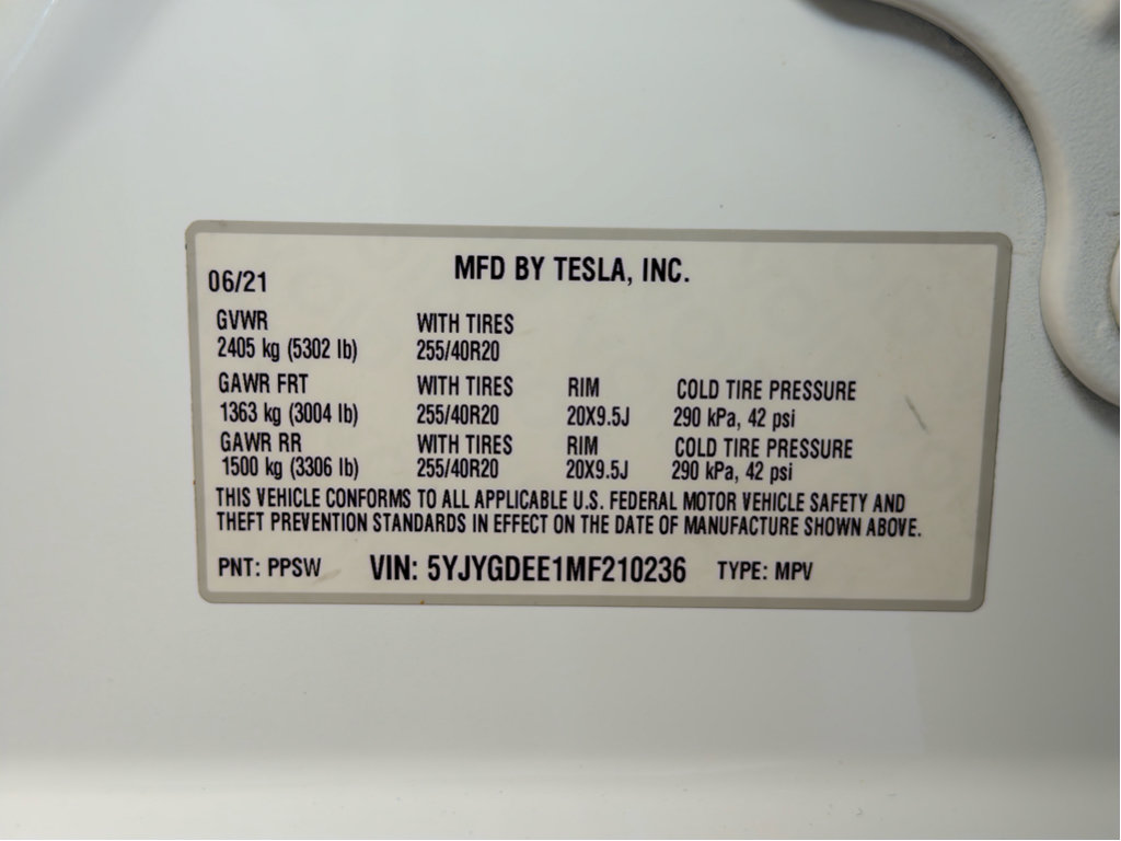 Used 2021 Tesla Model Y Long Range AWD/4WD image 27