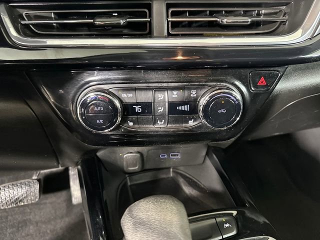 Used 2024 Chevrolet Trax ACTIV w/ Sunroof Package image 23