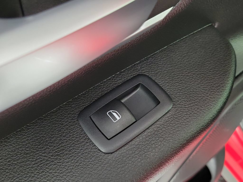 Used 2022 RAM 1500 Big Horn AWD/4WD image 12