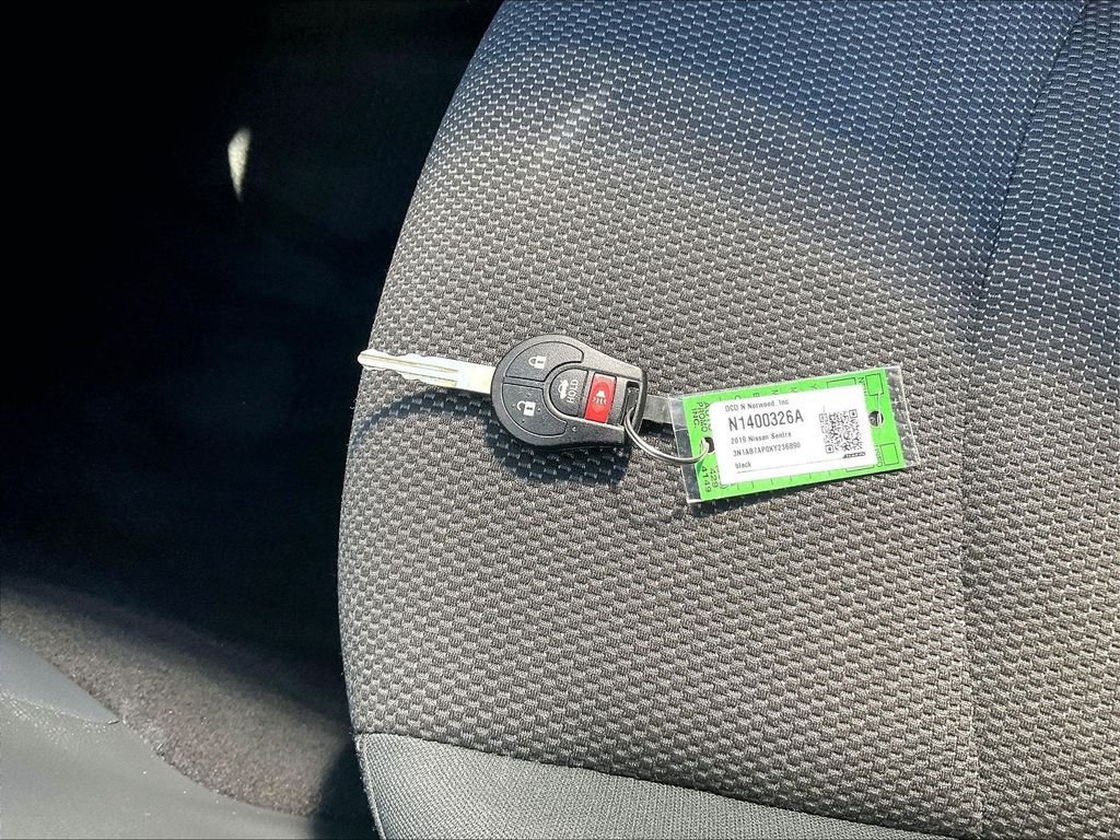 Used 2019 Nissan Sentra S FWD image 30