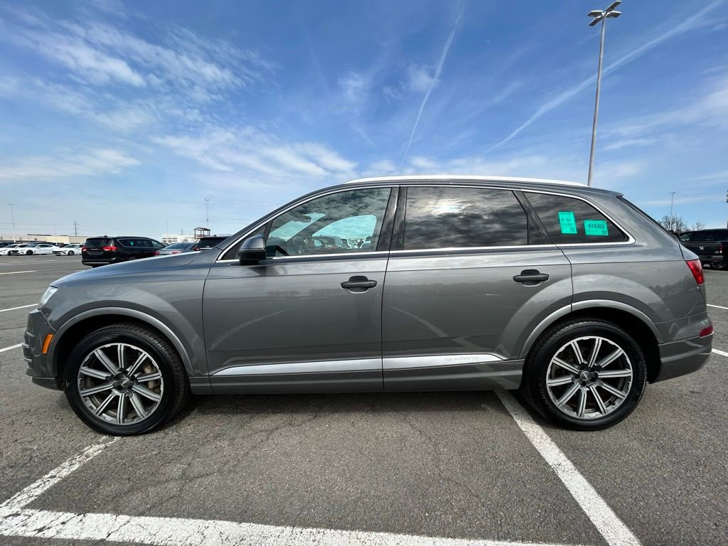 Used 2017 Audi Q7 3.0T Prestige image 5
