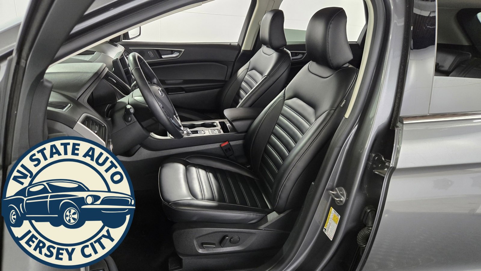 Used 2024 Ford Edge SEL image 18