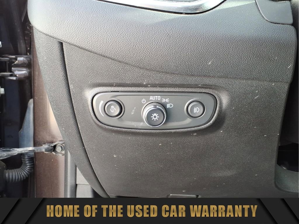 Used 2020 Chevrolet Equinox Premier image 18