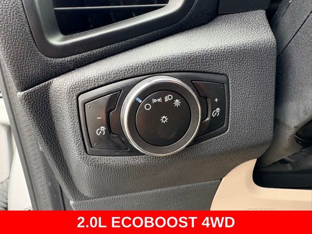 Used 2020 Ford EcoSport S AWD/4WD image 21