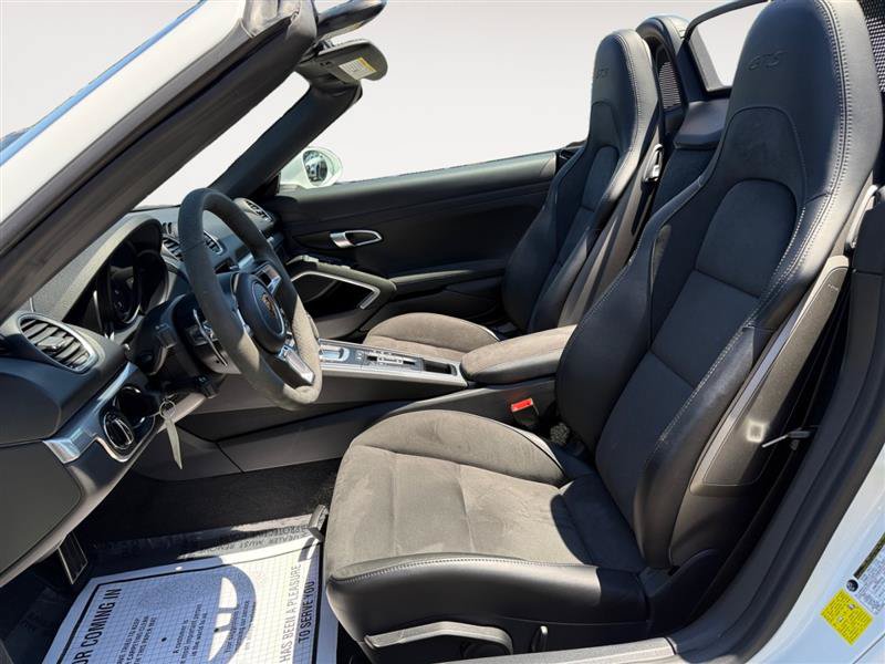 Used 2025 Porsche 718 Boxster GTS RWD image 9