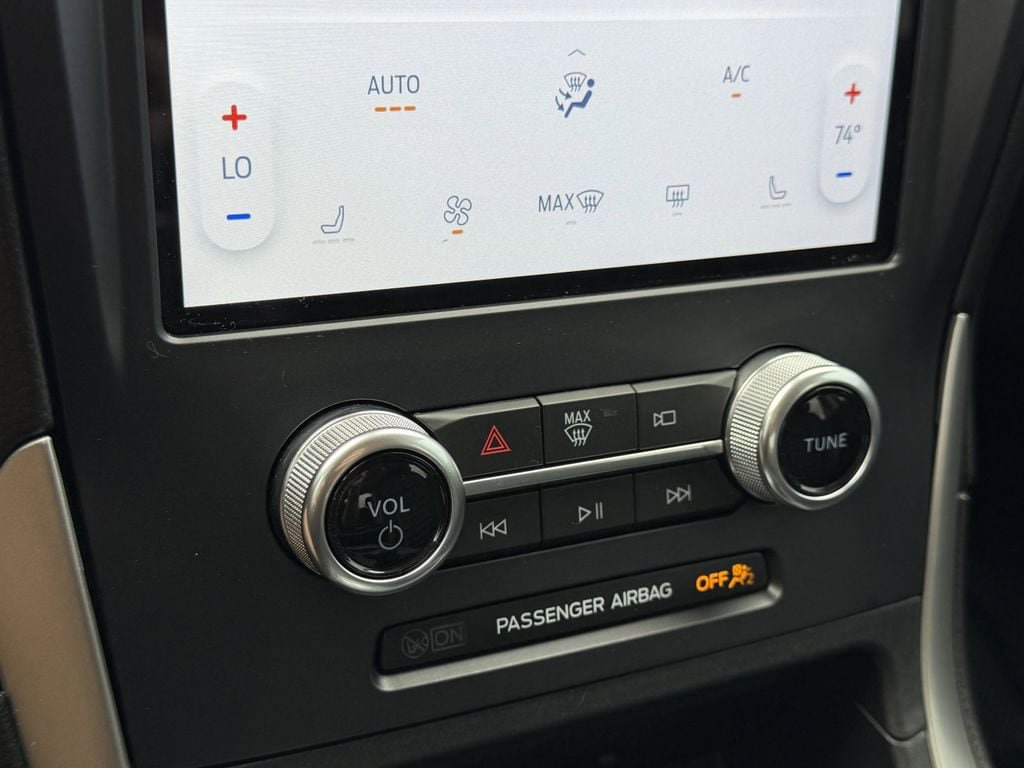 Used 2021 Ford Edge SEL w/ Convenience Package FWD image 20