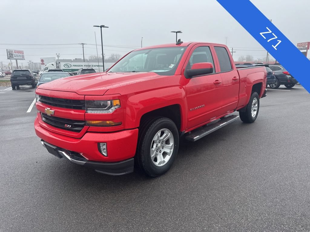 Used 2018 Chevrolet Silverado 1500 LT AWD/4WD image 3