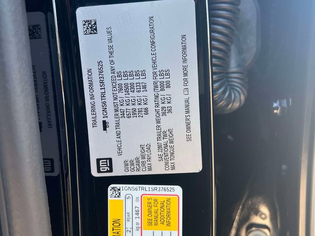 Used 2025 Chevrolet Tahoe High Country AWD/4WD image 20