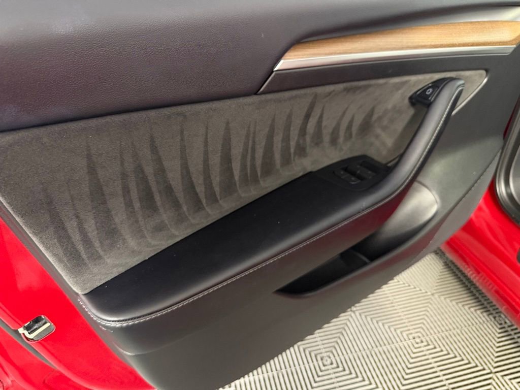 Used 2023 Tesla Model 3 Standard Range image 27