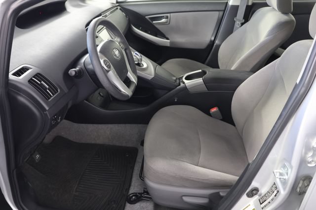 Used 2015 Toyota Prius Three FWD image 16