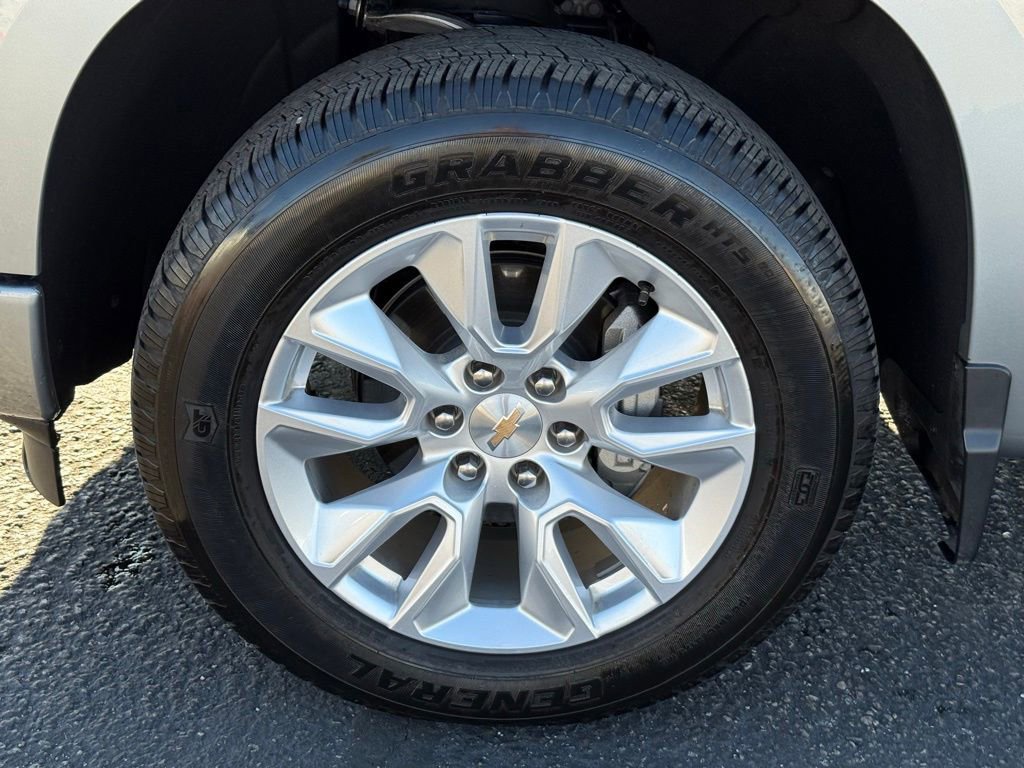 Certified 2025 Chevrolet Silverado 1500 Custom image 11