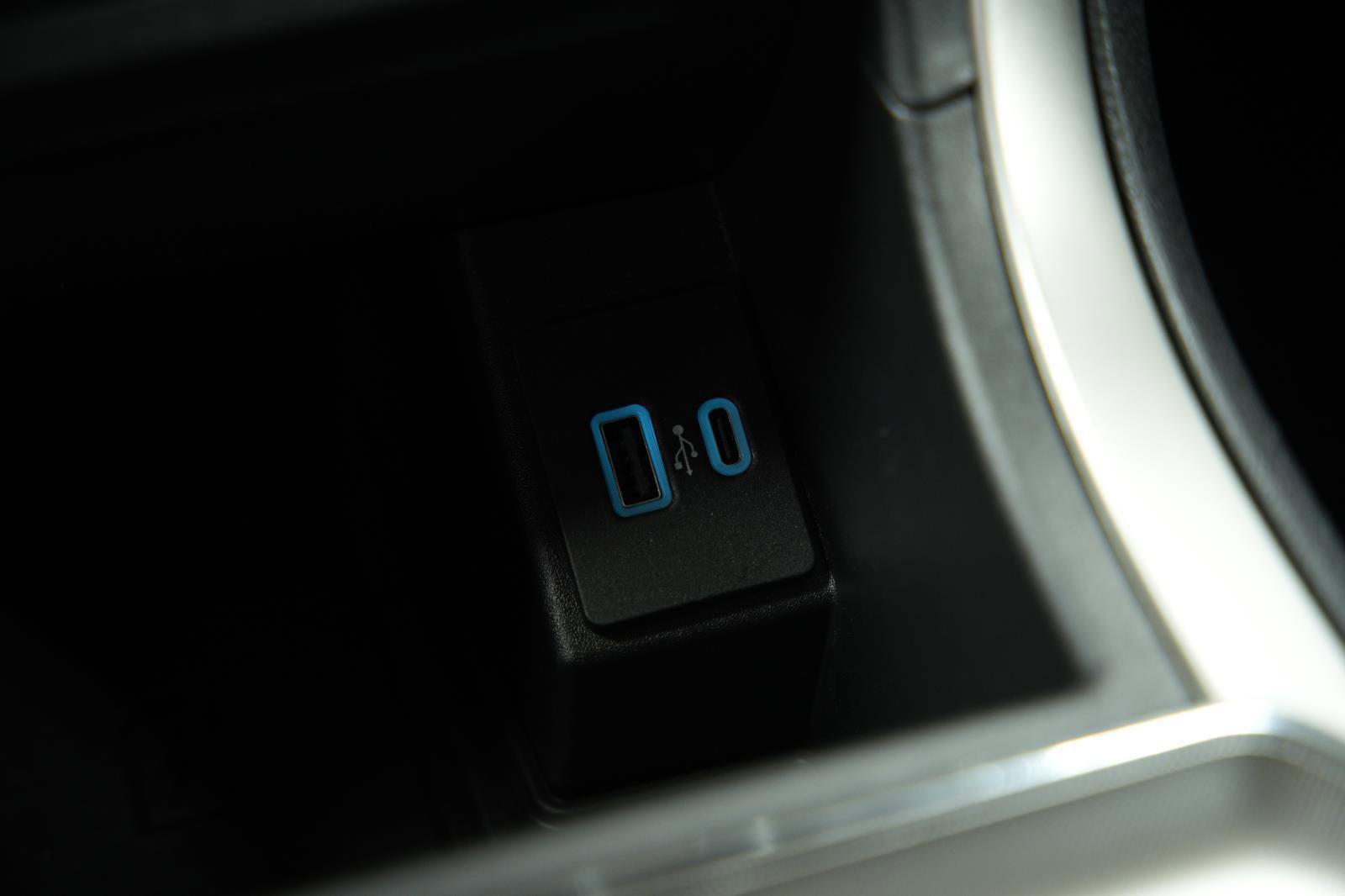 Used 2022 Ford Edge SEL w/ Convenience Package image 36