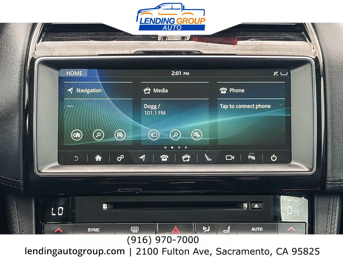Used 2020 Jaguar F-PACE Prestige AWD/4WD image 13