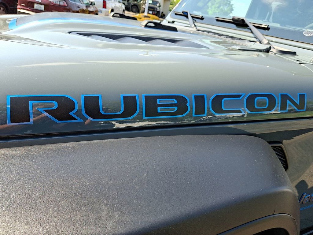Used 2024 Jeep Wrangler Unlimited Rubicon 4xe AWD/4WD image 33