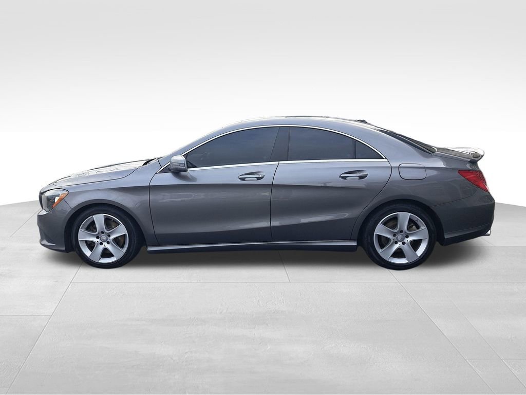 Used 2015 Mercedes-Benz CLA 250 image 2