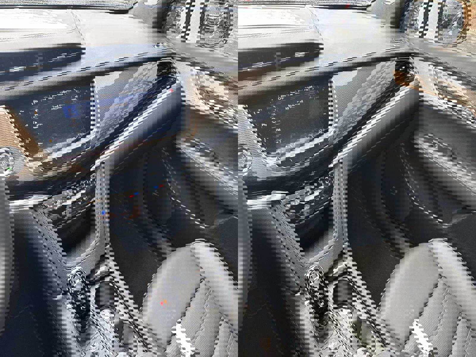 New 2025 Cadillac XT6 Premium Luxury w/ Platinum Package image 22