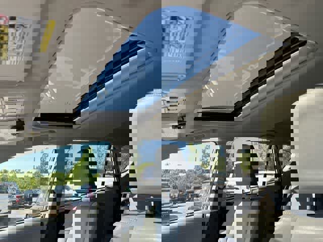 Used 2013 Toyota RAV4 Limited AWD/4WD image 6