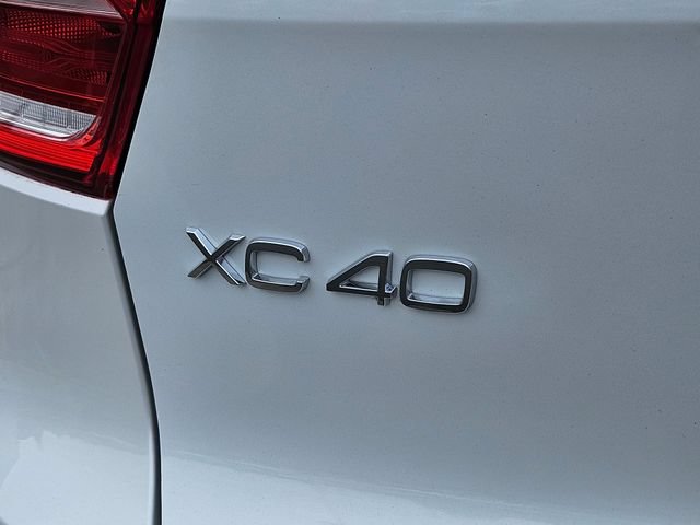 Certified 2023 Volvo XC40 Recharge Plus w/ Protection Package Premier AWD/4WD image 9