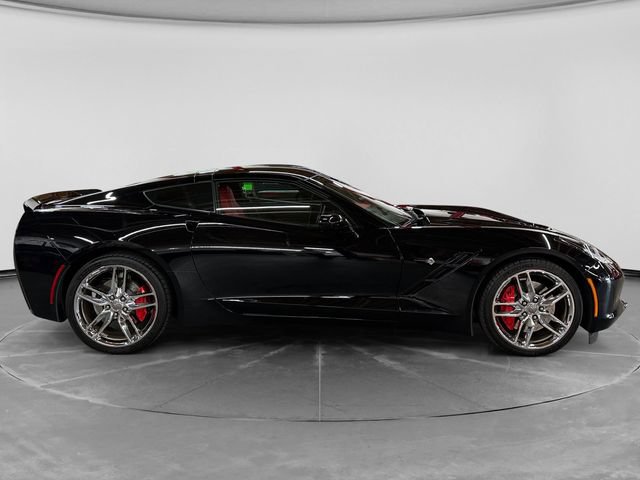 Used 2016 Chevrolet Corvette Stingray Coupe w/ 3LT Preferred Equipment Group RWD image 2