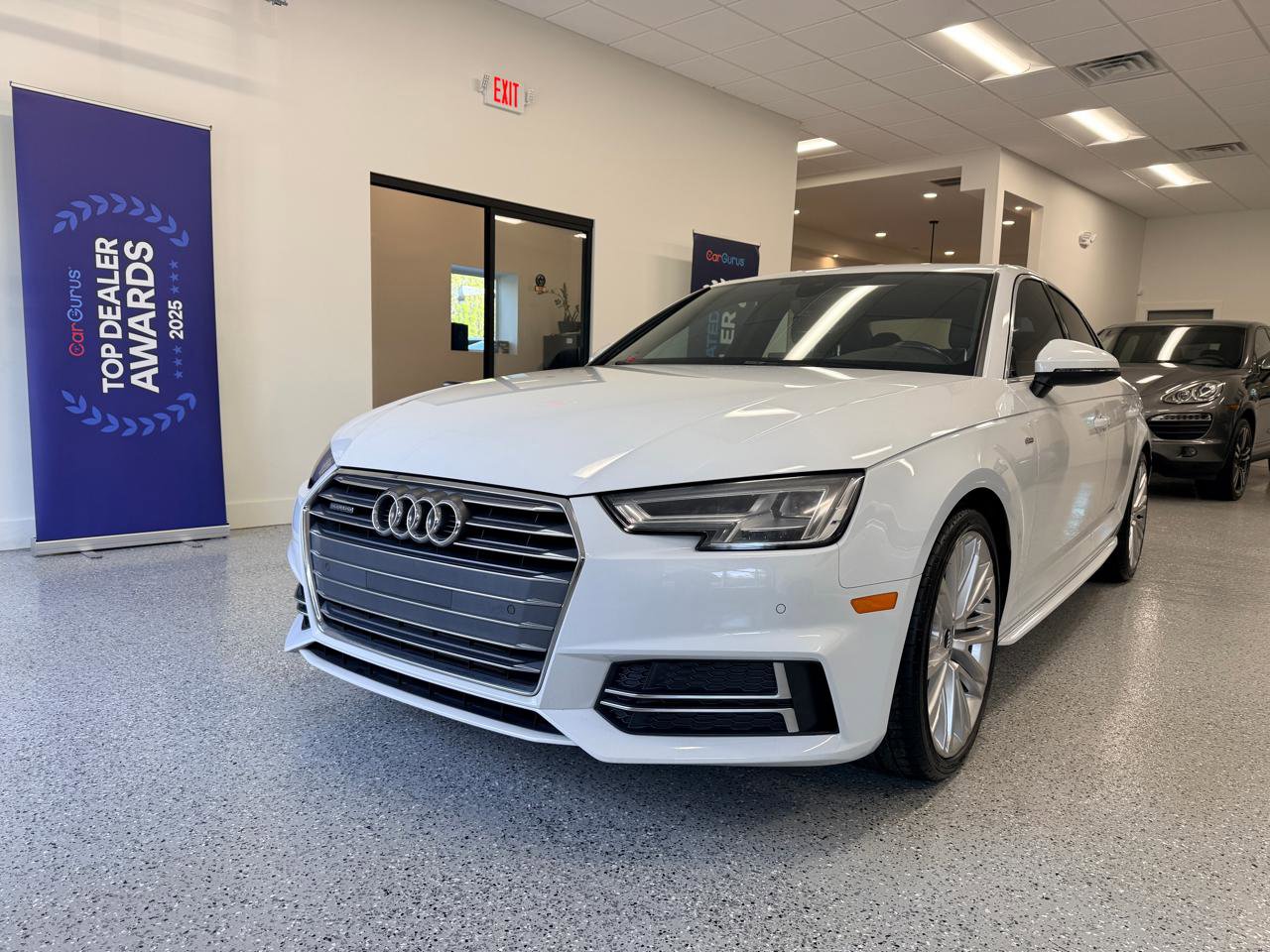 Used 2018 Audi A4 2.0T Premium Plus w/ Premium Plus Package image 3