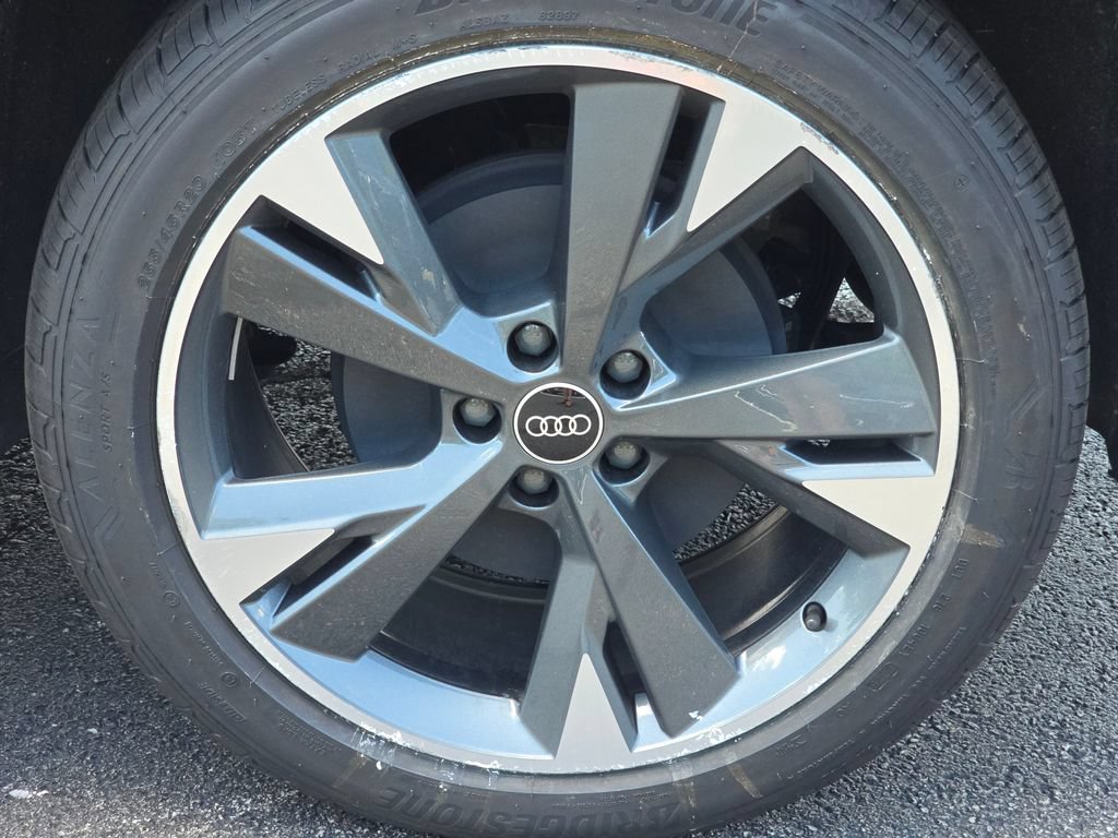 Certified 2023 Audi Q4 e-tron Premium w/ Convenience Package AWD/4WD image 10