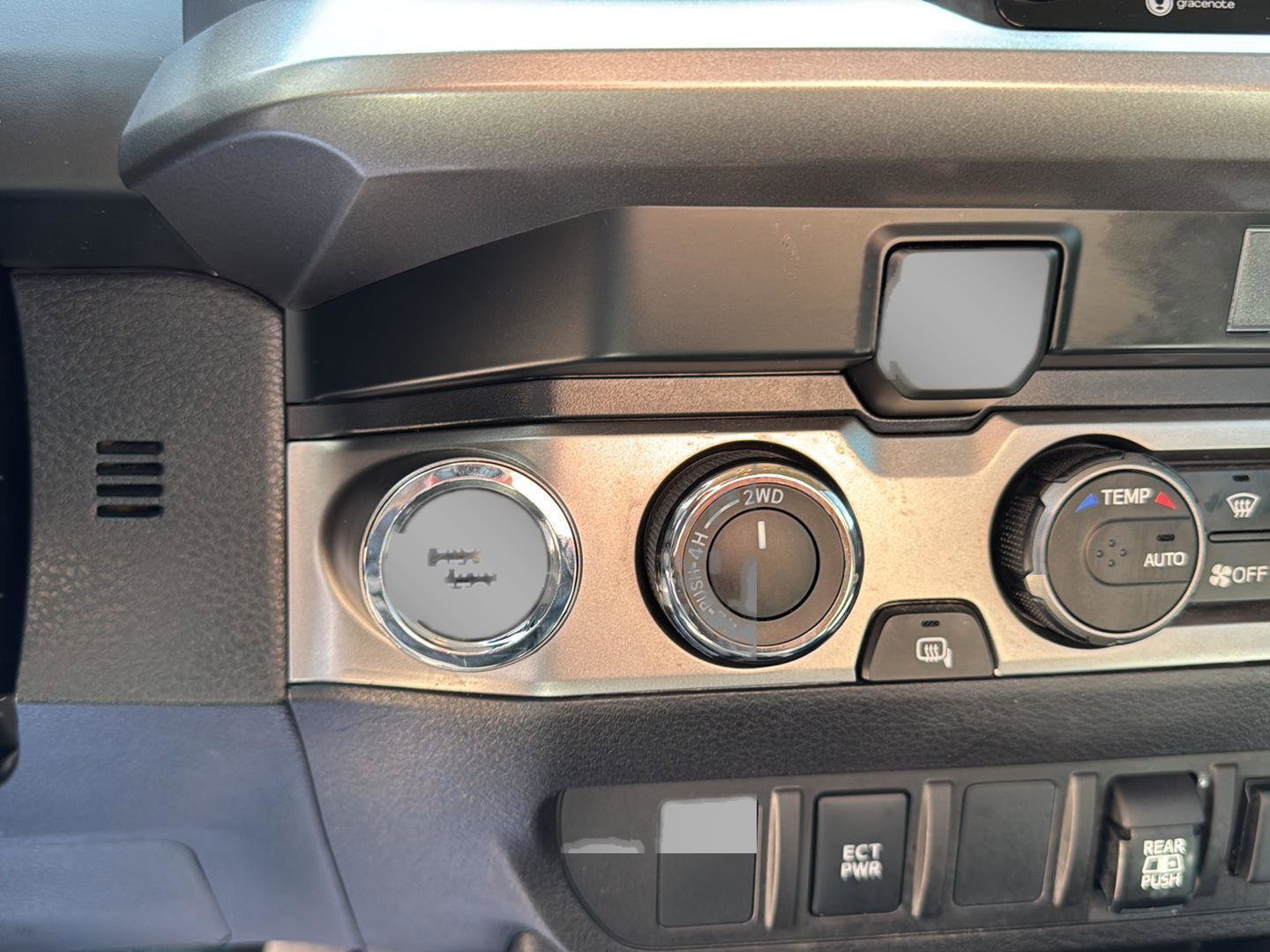 Used 2023 Toyota Tacoma SR5 image 17