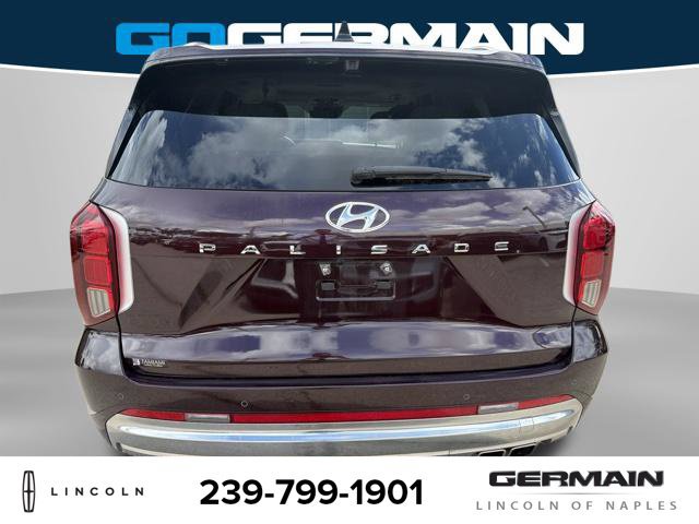 Used 2023 Hyundai Palisade Calligraphy w/ Winter Package FWD image 6