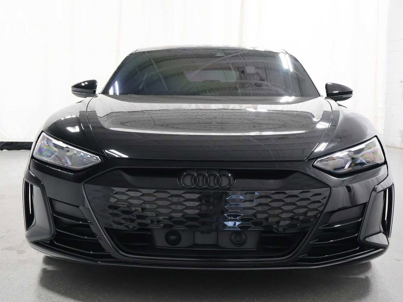 Used 2023 Audi e-tron GT Premium Plus w/ Performance Package AWD/4WD image 14