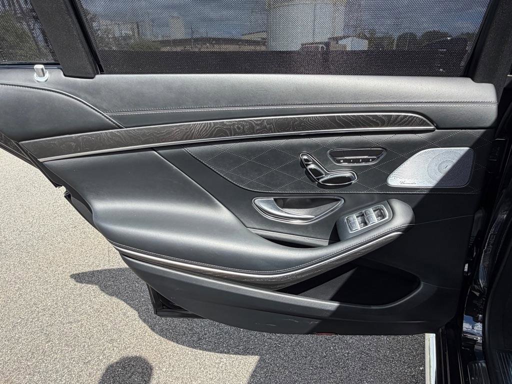 Used 2018 Mercedes-Benz S 63 AMG S 4MATIC Sedan image 31