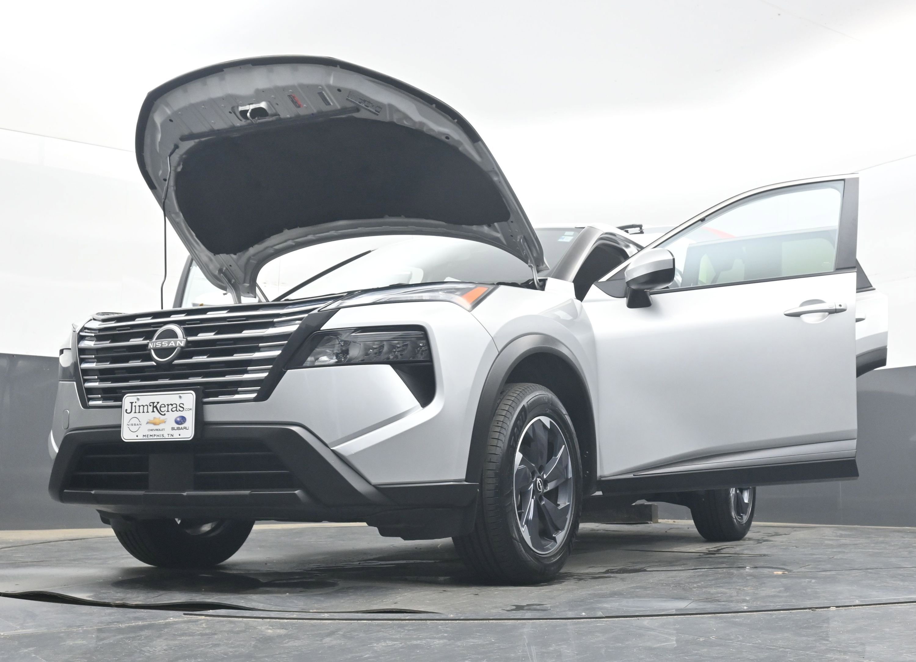 Certified 2024 Nissan Rogue SV AWD/4WD image 40