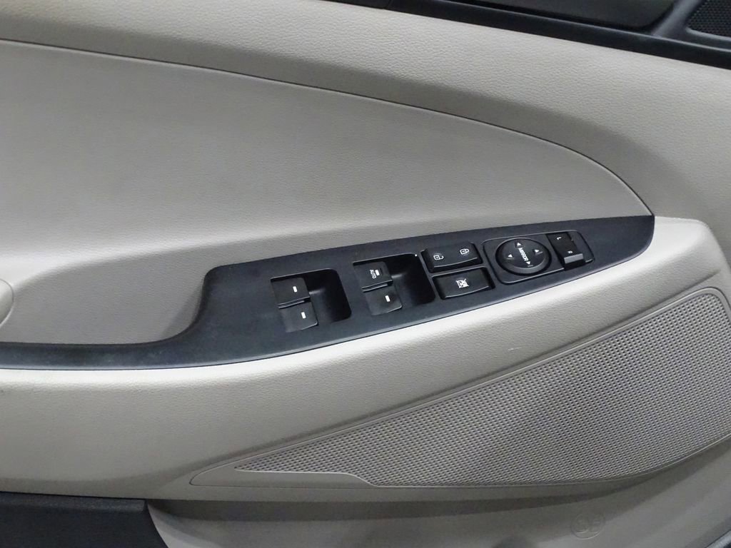 Used 2018 Hyundai Tucson Value image 13
