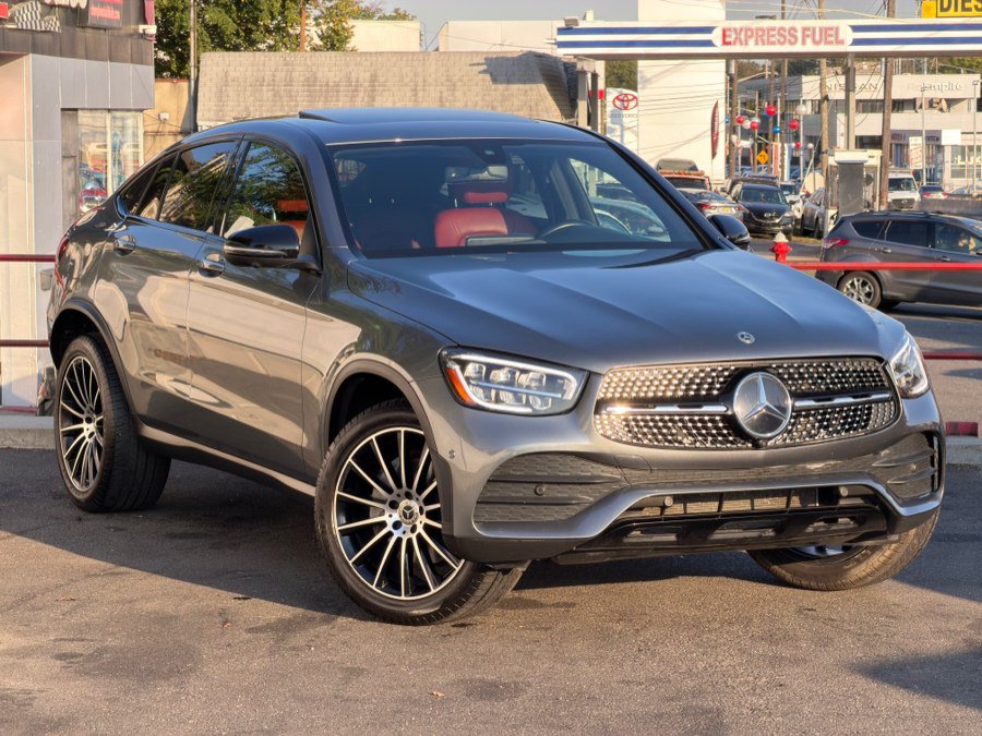 Used 2021 Mercedes-Benz GLC 300 4MATIC Coupe w/ AMG Line image 11