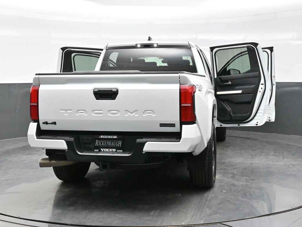 Used 2024 Toyota Tacoma TRD Sport AWD/4WD image 42