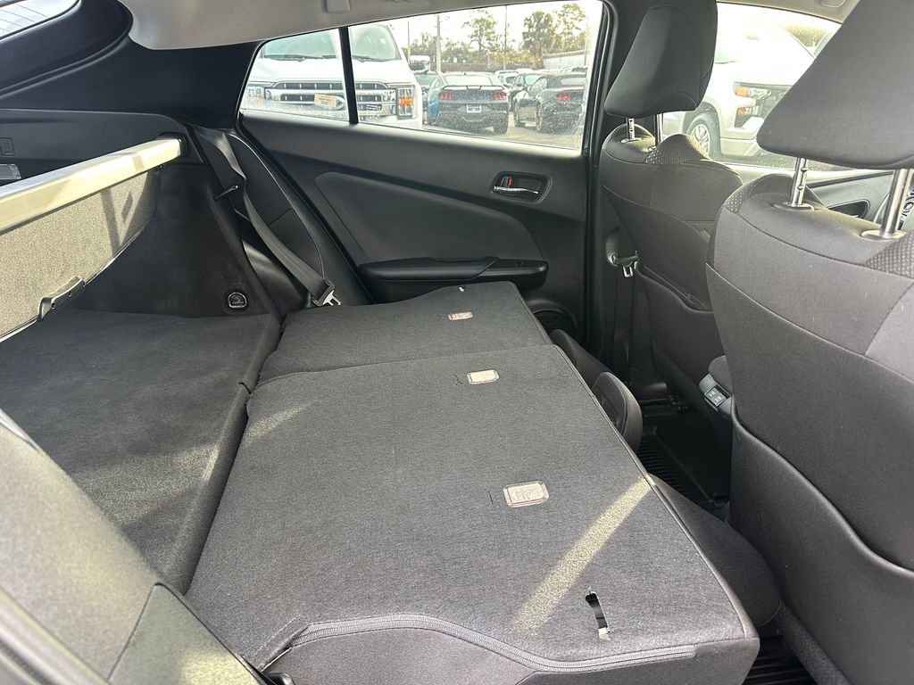 Used 2022 Toyota Prius LE image 51