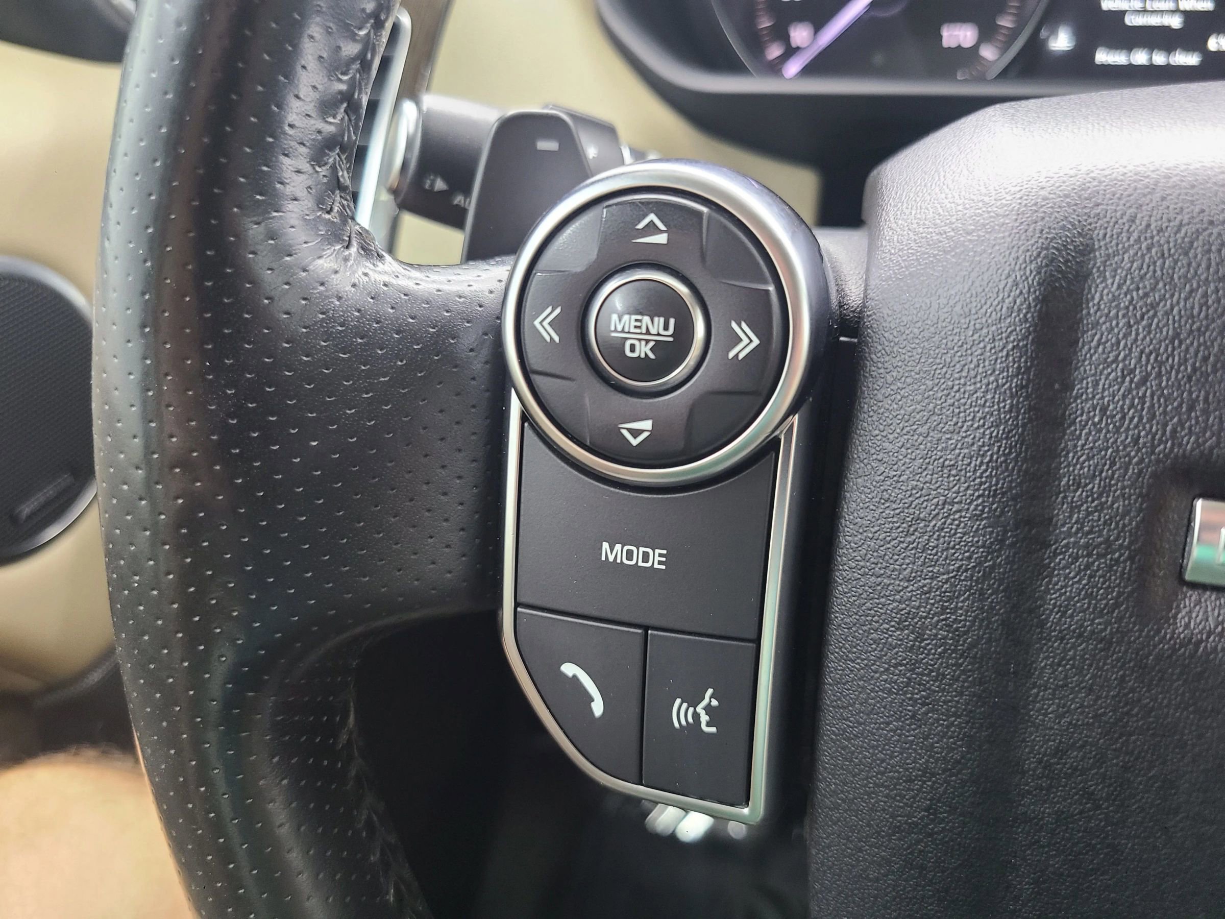 Used 2016 Land Rover Range Rover Sport Supercharged image 30