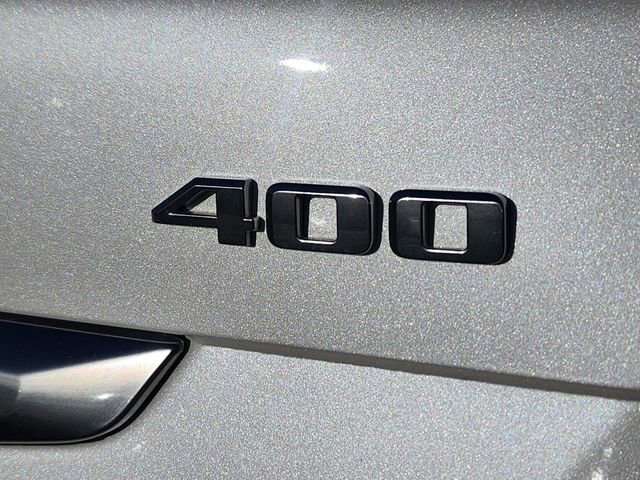 Used 2023 Cadillac XT5 Sportv w/ LPO, Floor Liner Package image 19