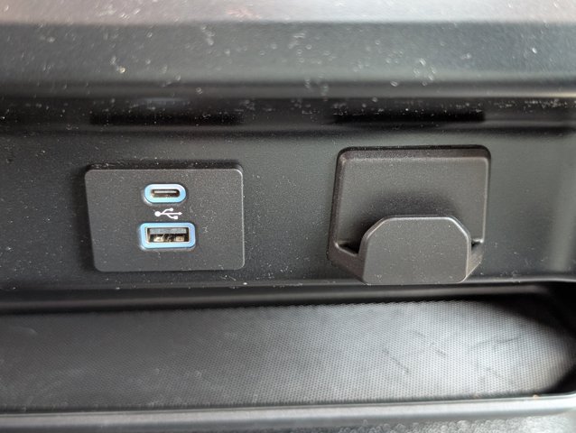 Used 2023 Ford F150 XLT AWD/4WD image 17