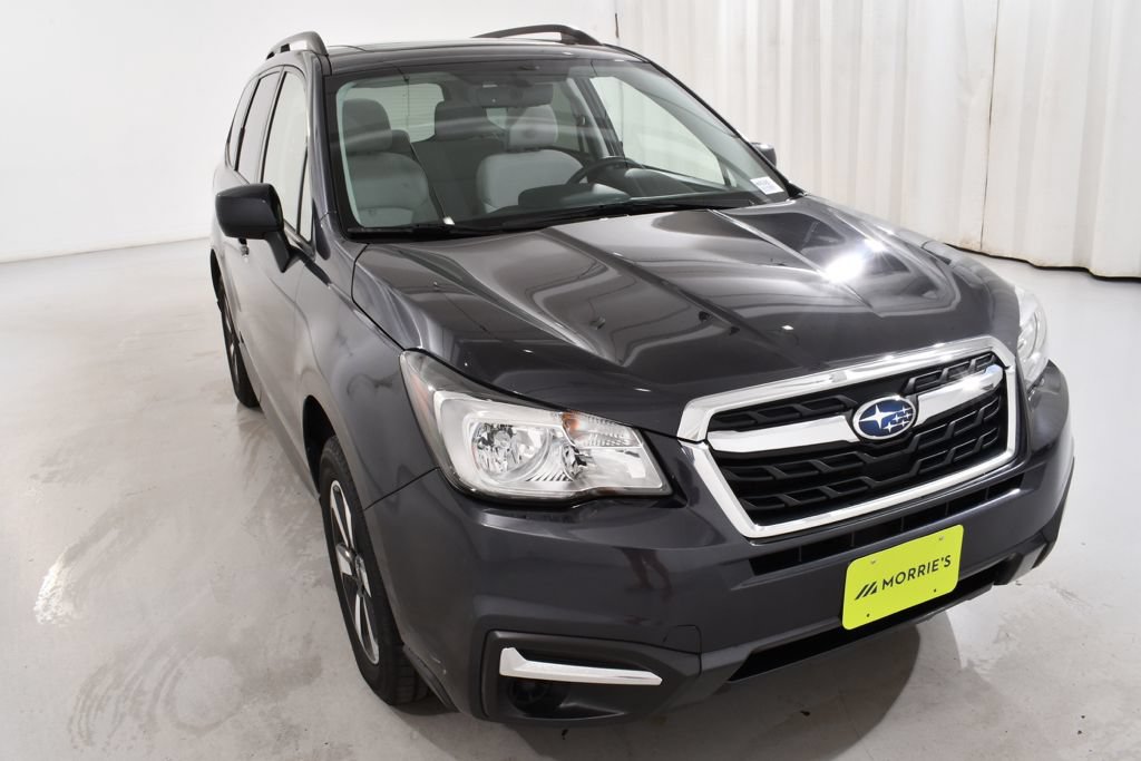Used 2017 Subaru Forester 2.5i Premium w/ All-Weather Package AWD/4WD image 4