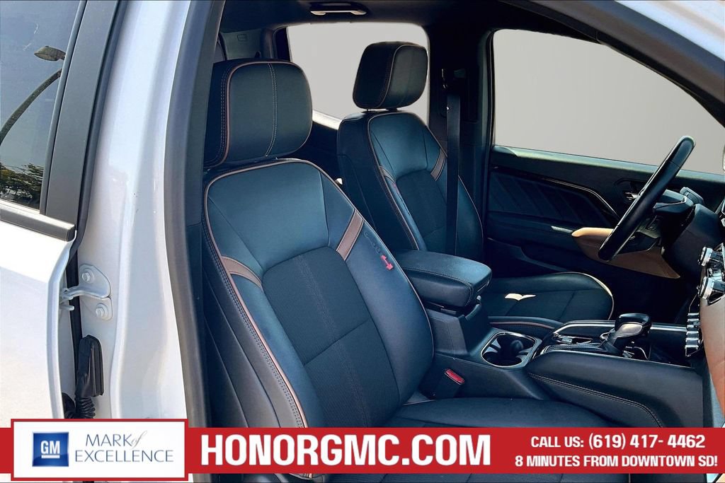 Used 2024 GMC Canyon AT4 AWD/4WD image 29