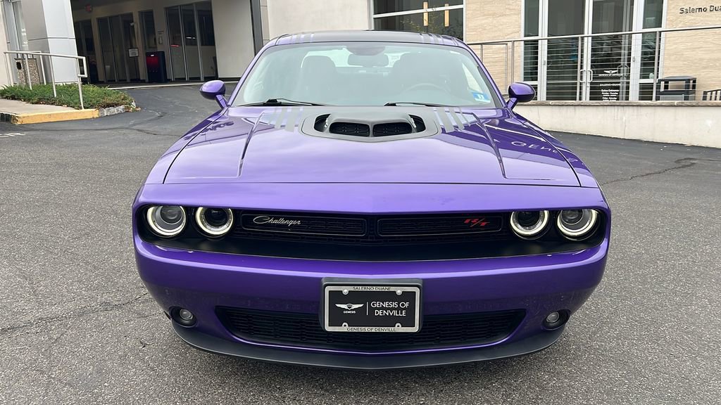 Used 2018 Dodge Challenger R/T image 8