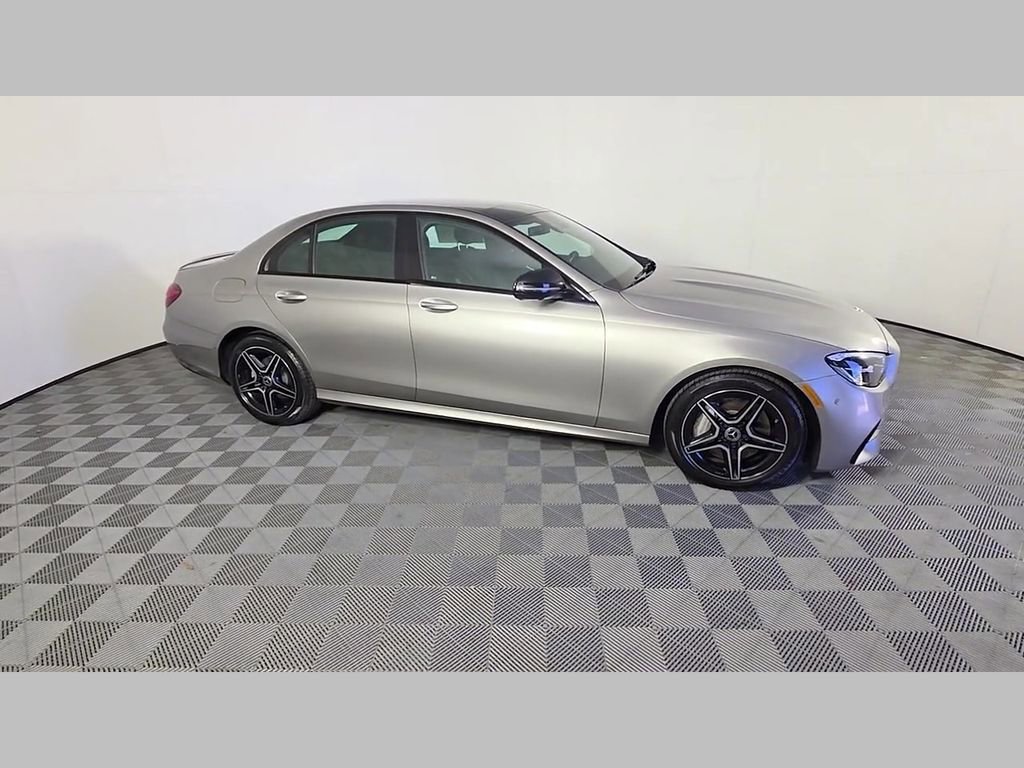 Used 2023 Mercedes-Benz E 350 4MATIC Sedan image 34