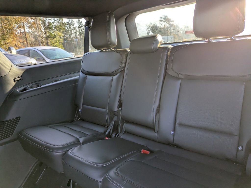 New 2026 Ford Expedition Max Platinum w/ Stealth Performance Package image 14