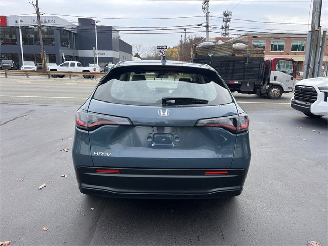 Used 2023 Honda HR-V LX image 7