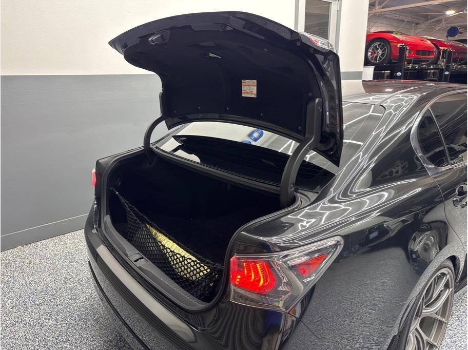 Used 2016 Lexus GS F w/ Preferred Accessory Package RWD image 22