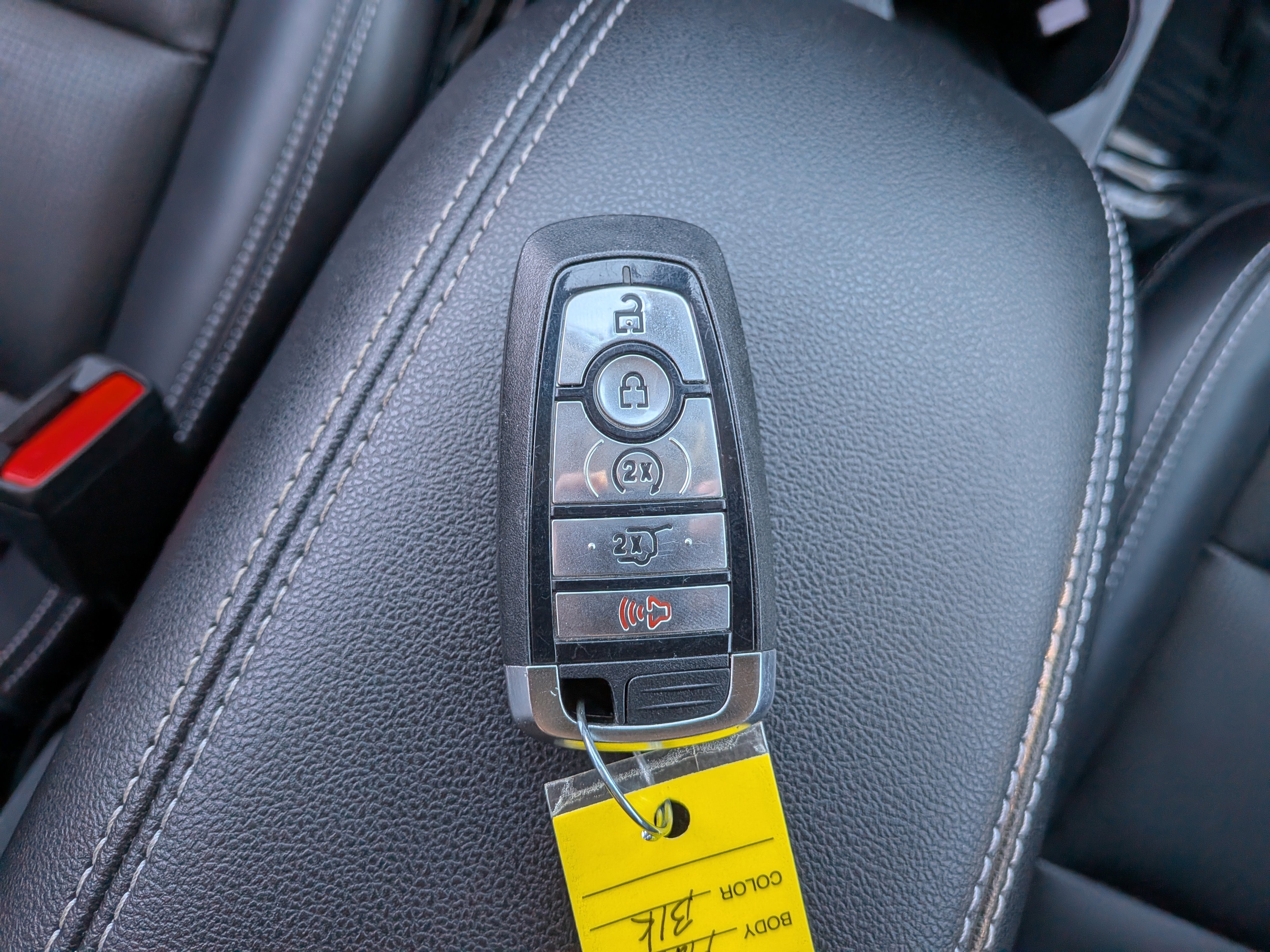 Used 2023 Ford Escape Platinum image 35