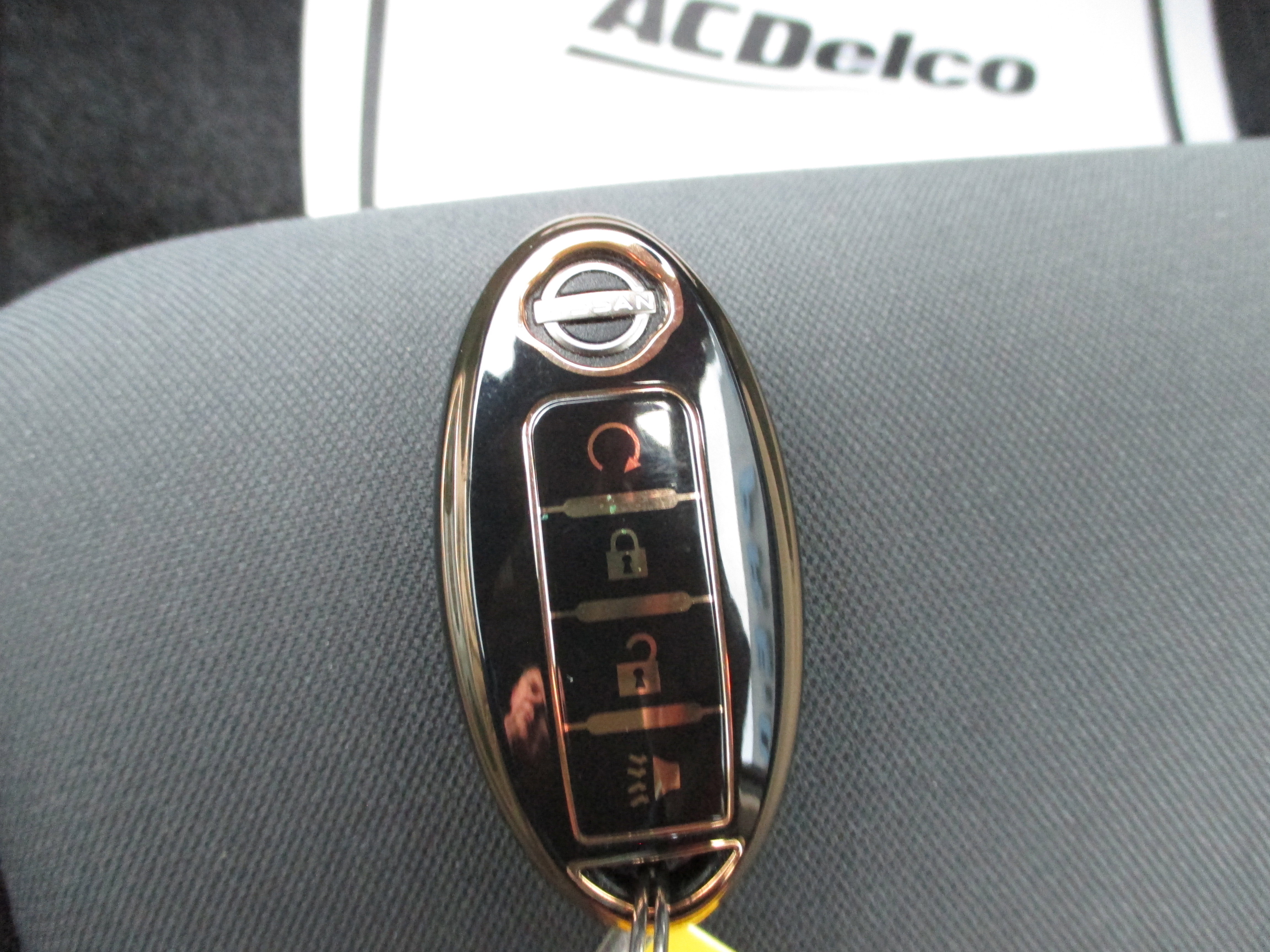 Used 2022 Nissan Frontier SV w/ Technology Package image 21