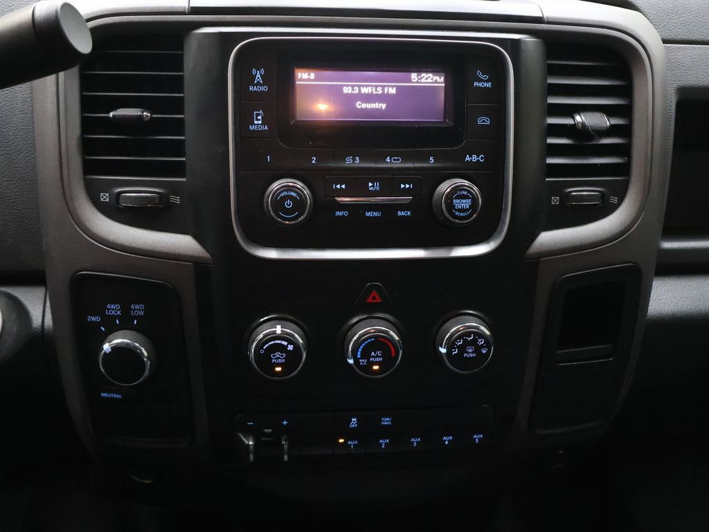 Used 2018 RAM 3500 Tradesman w/ Chrome Appearance Group AWD/4WD image 21